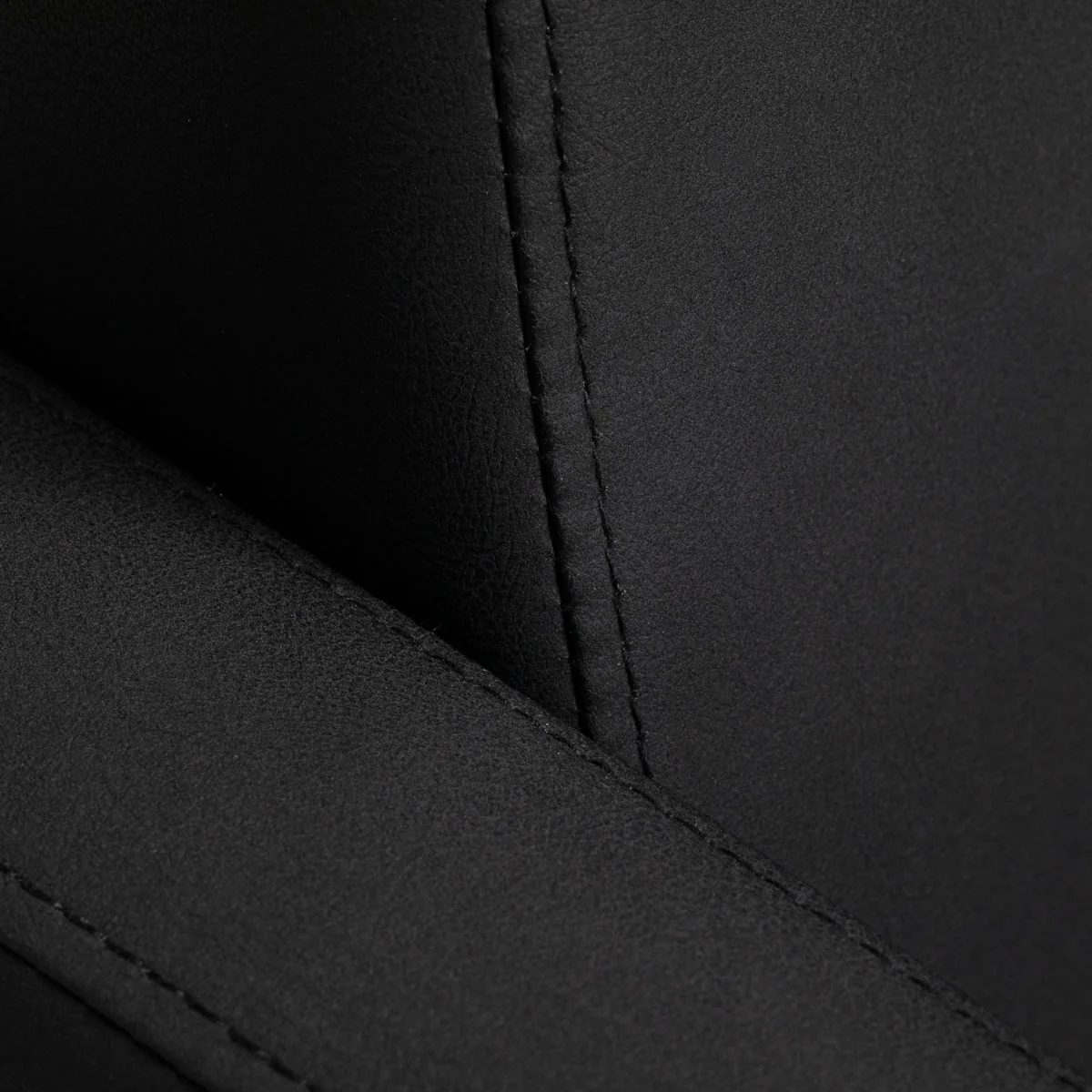 Gabbiano Hairdressing Chair Bergamo Black - Image 3