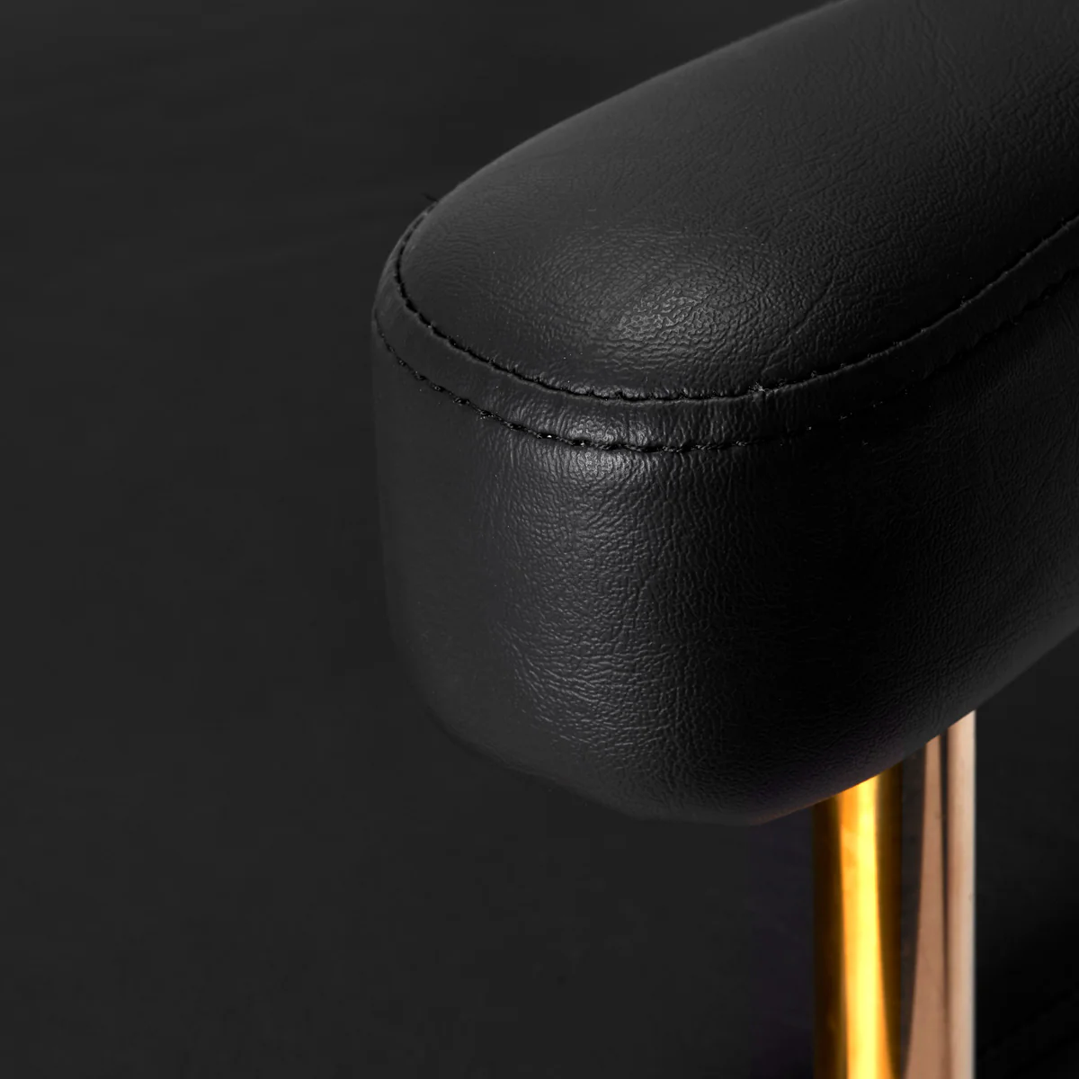 Gabbiano hairdressing chair Granda gold black - Image 5
