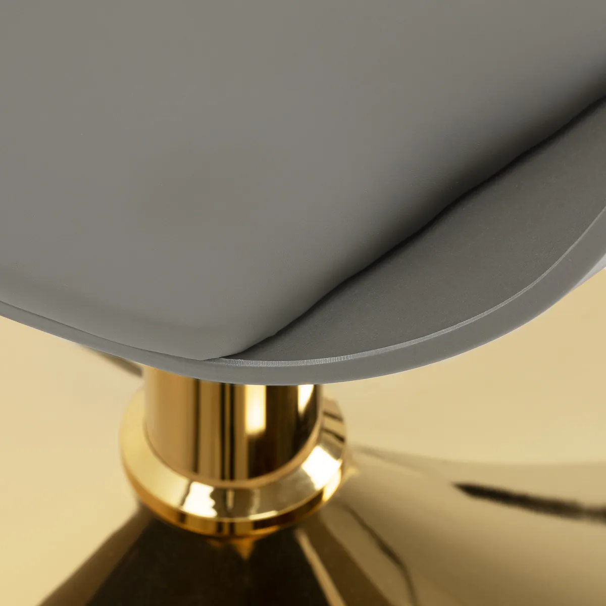 Hair System Halo Hairdressing Chair Grey & Gold - Image 7