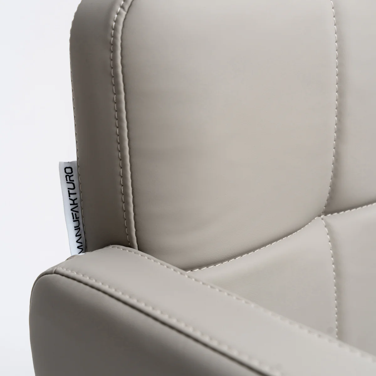 Manufakturo Serenity Salon Chair - 360-Degree Rotation Gold Base Black - Image 2
