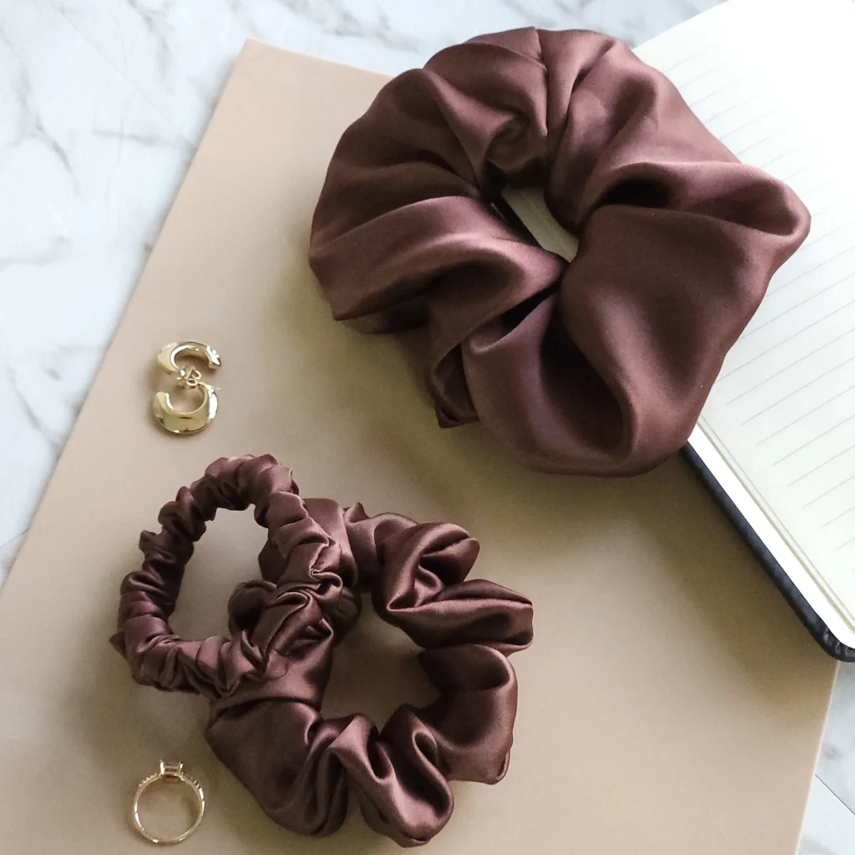 Roxie Collection Luxe 100% Mulberry Silk 30 Momme Scrunchie Chocolate Brown - Image 3