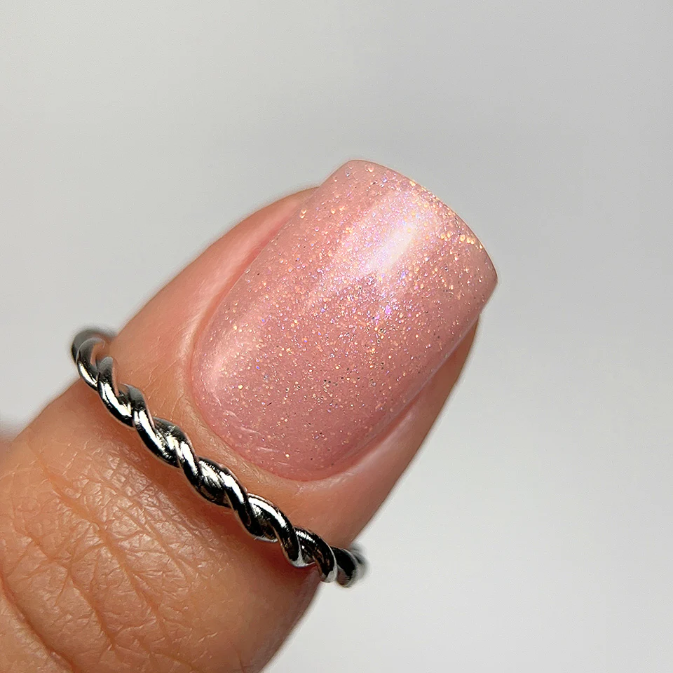 Slowianka Gel Polish 487 Rainbow Flickers - Image 2