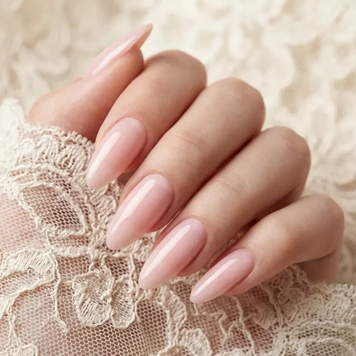 Victoria Vynn Gel Polish Color 463 Pink Bridesmaid - Image 3
