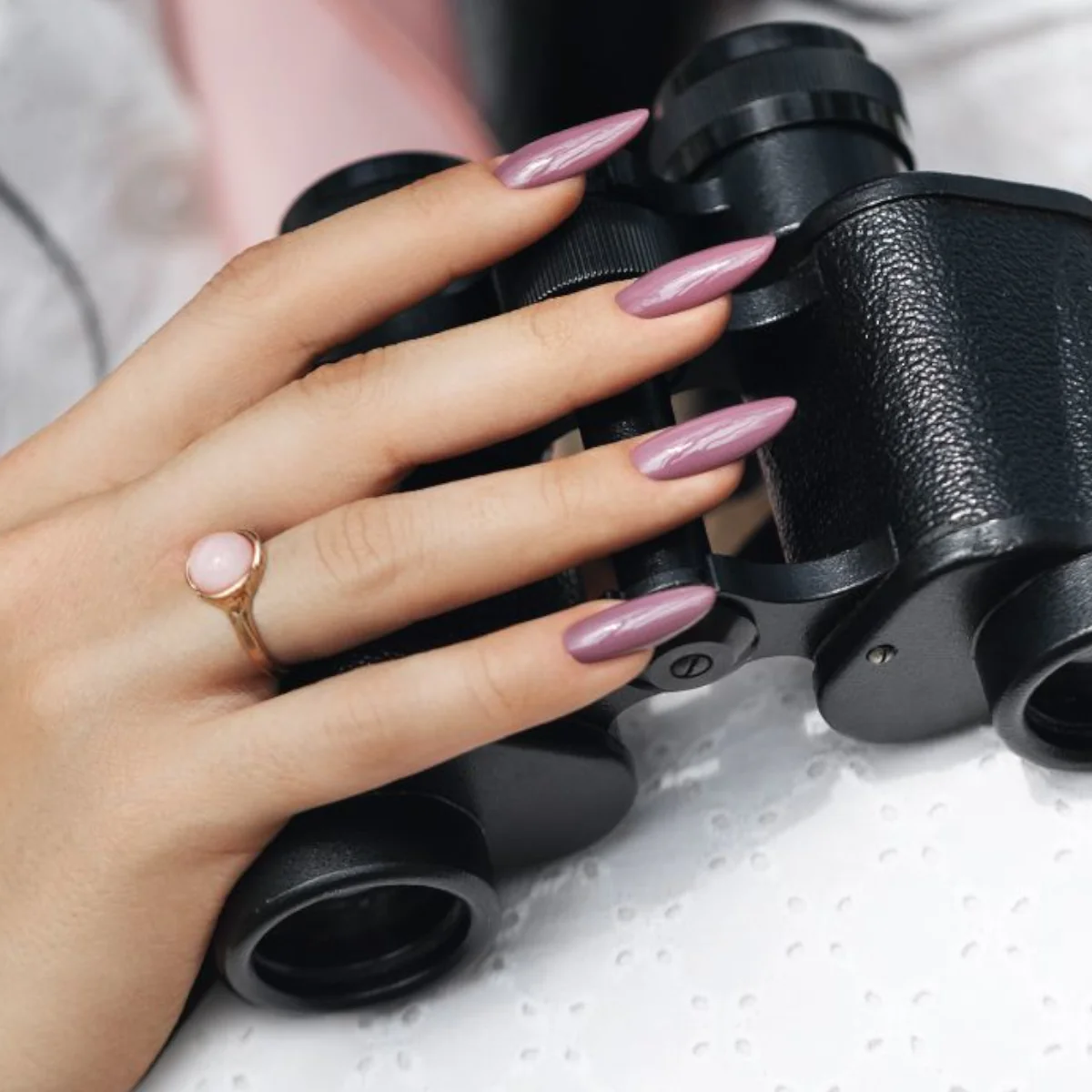 Victoria Vynn Pure Creamy Hybrid Gel 233 Rouge Dawn - Image 2